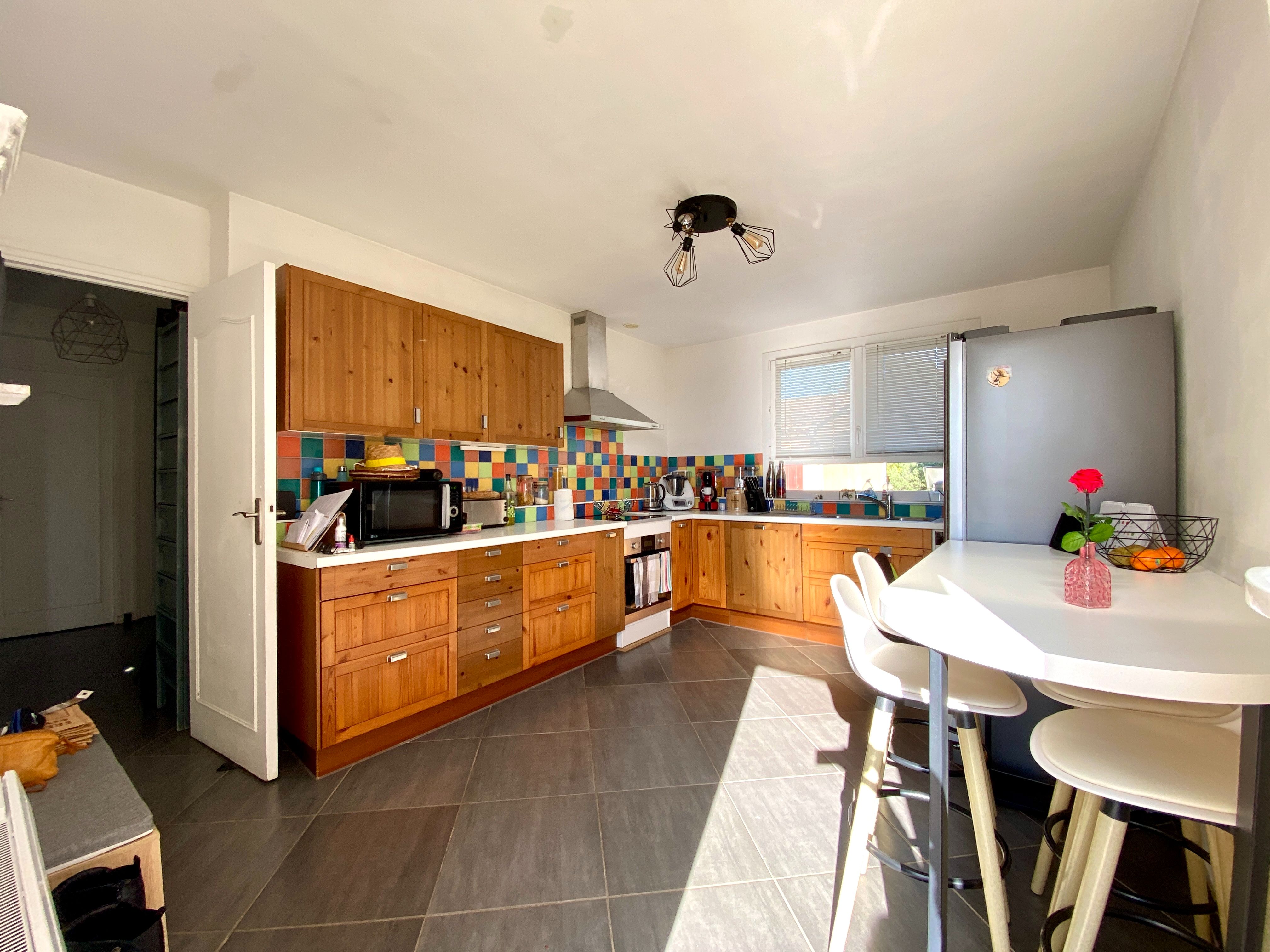 Apartment à La Seyne-sur-Mer — vignette 10
