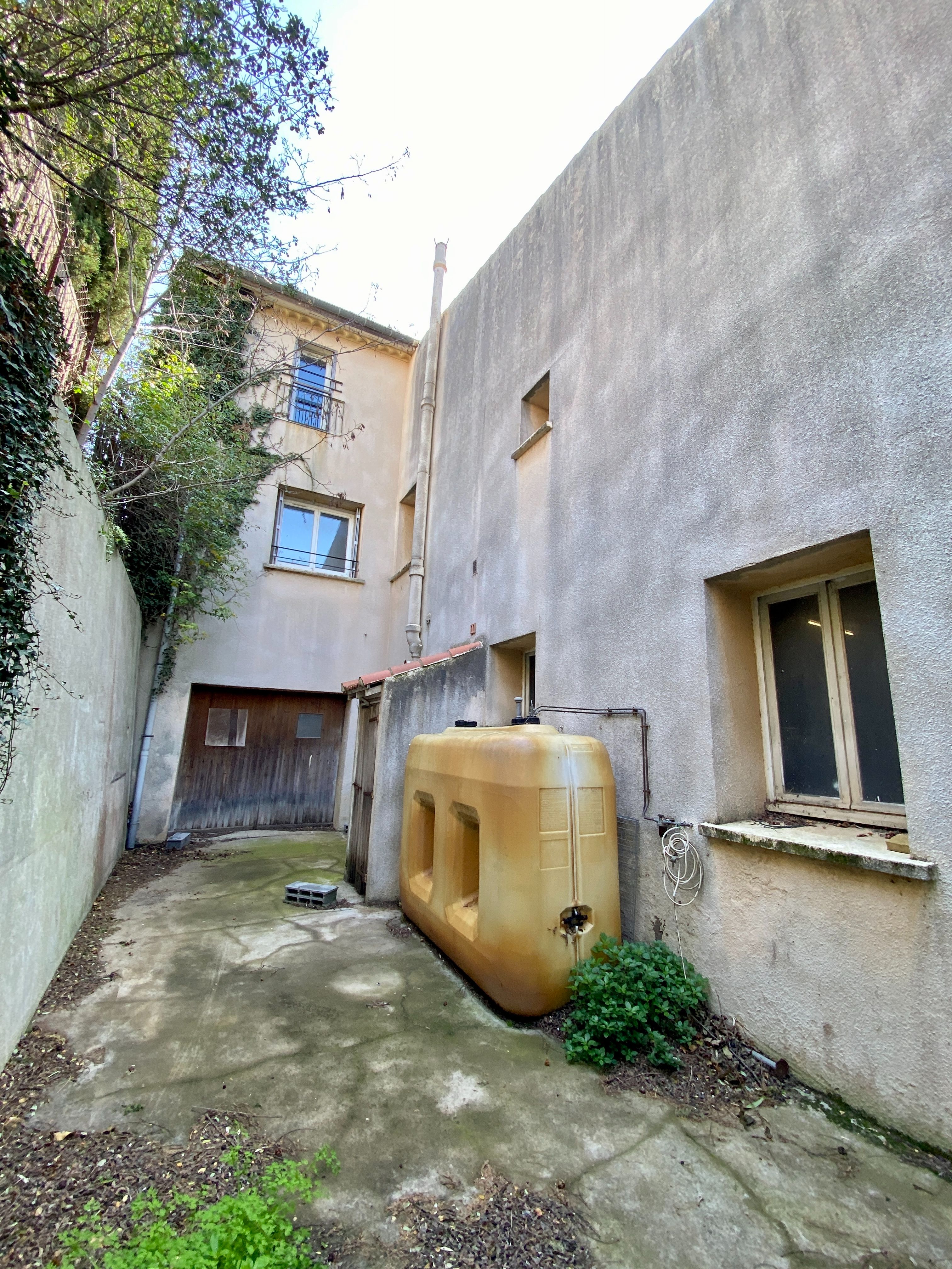 Building à Marseillan — vignette 6