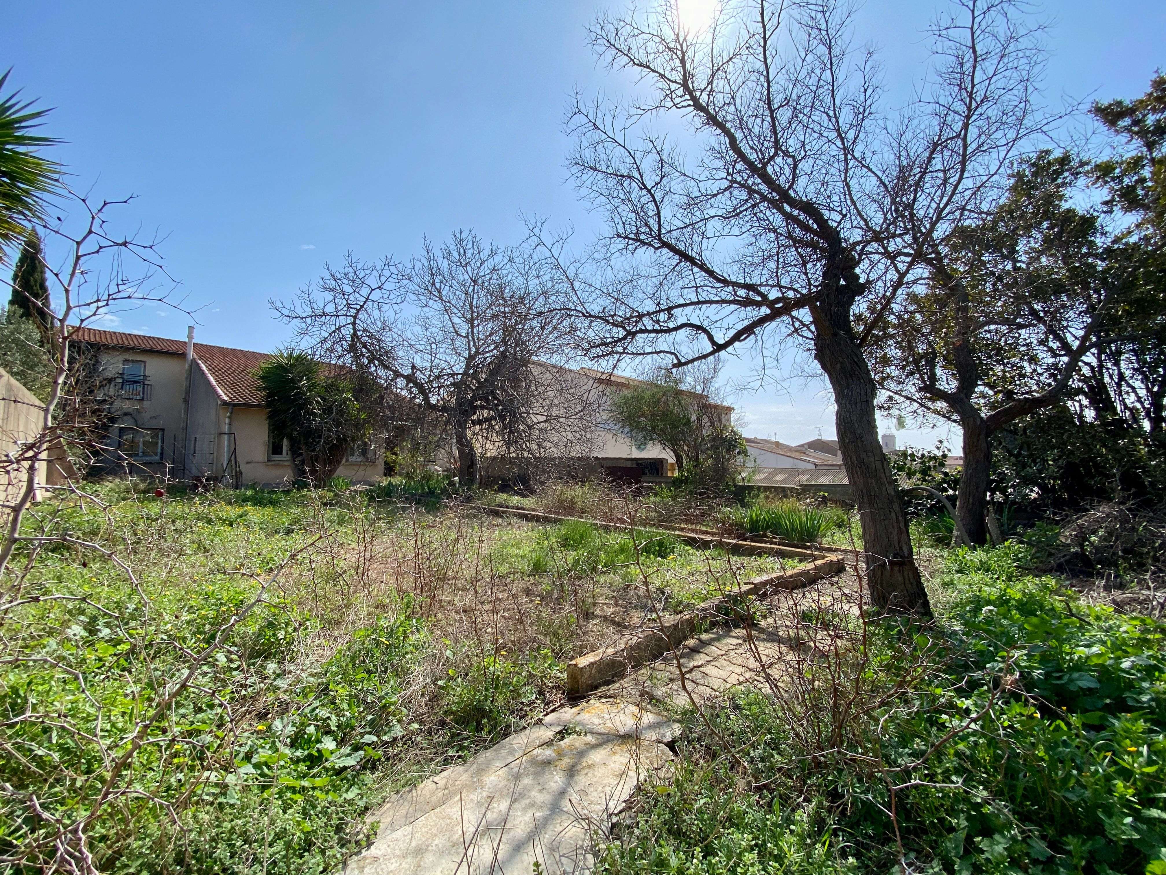 Building à Marseillan — vignette 25
