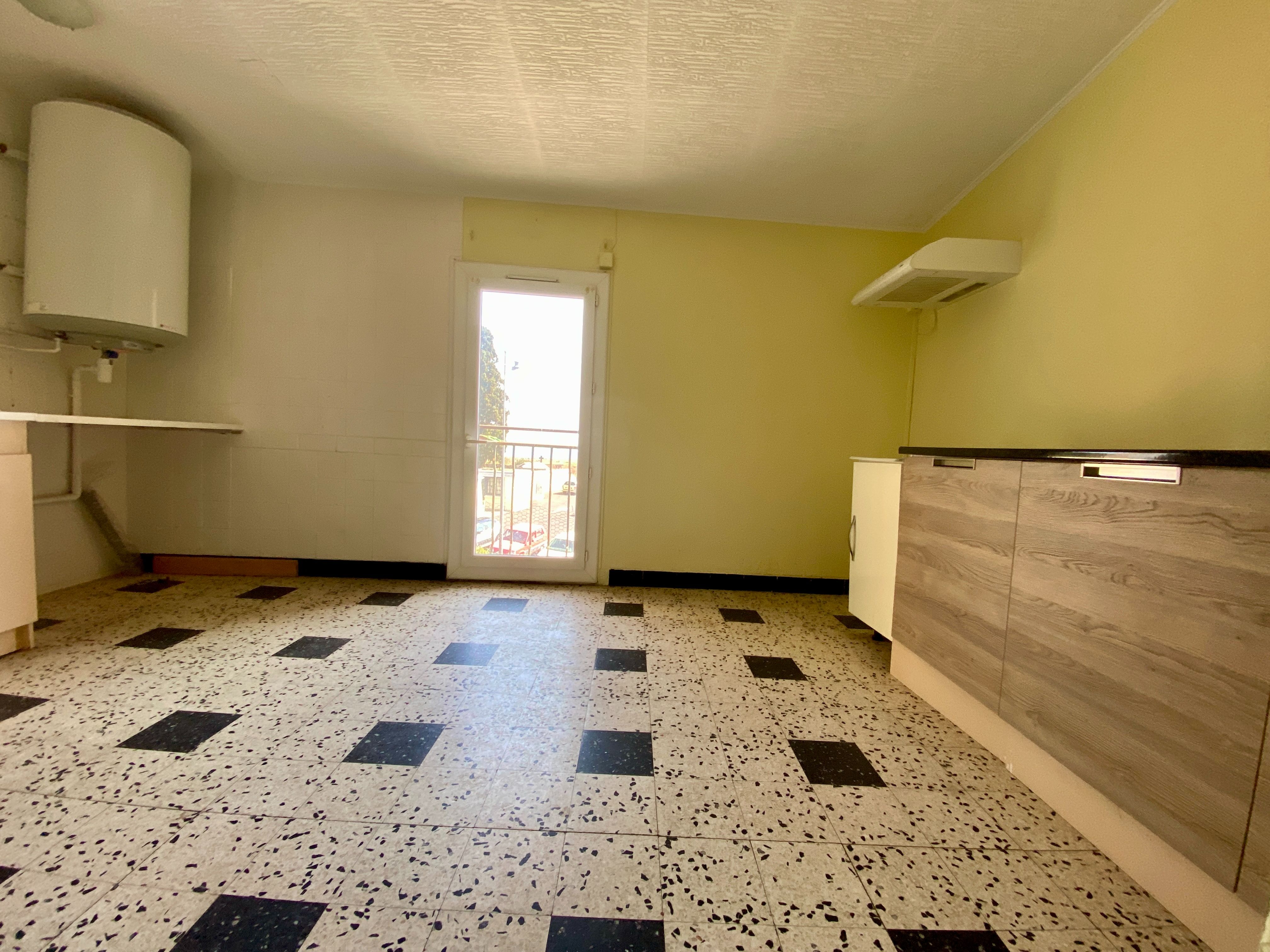 Building à Marseillan — vignette 36