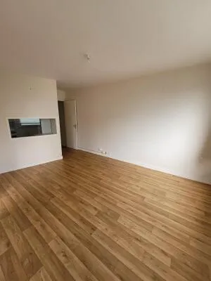 Apartment à Rennes — vignette 8