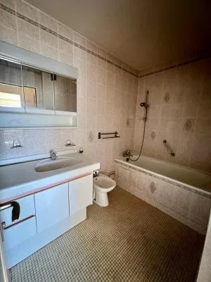Apartment à Courbevoie — vignette 12