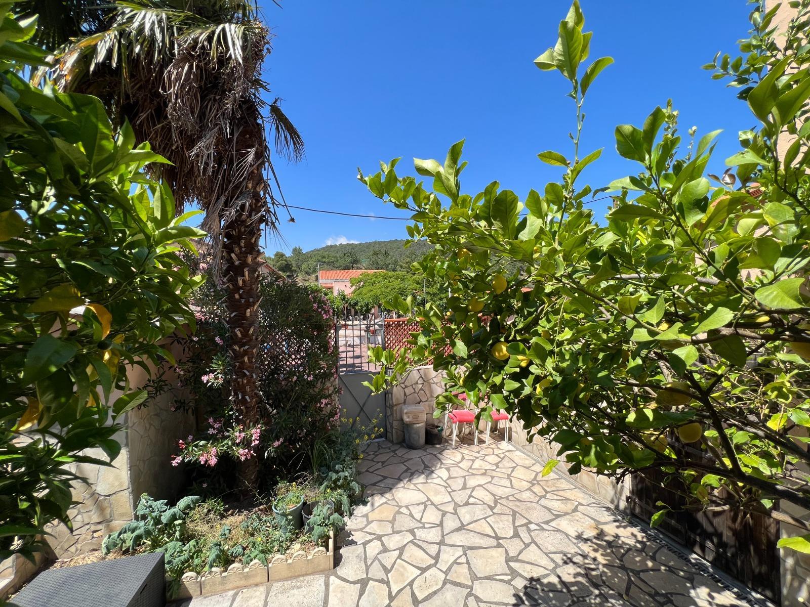 Maison à Ansignan — vignette 7