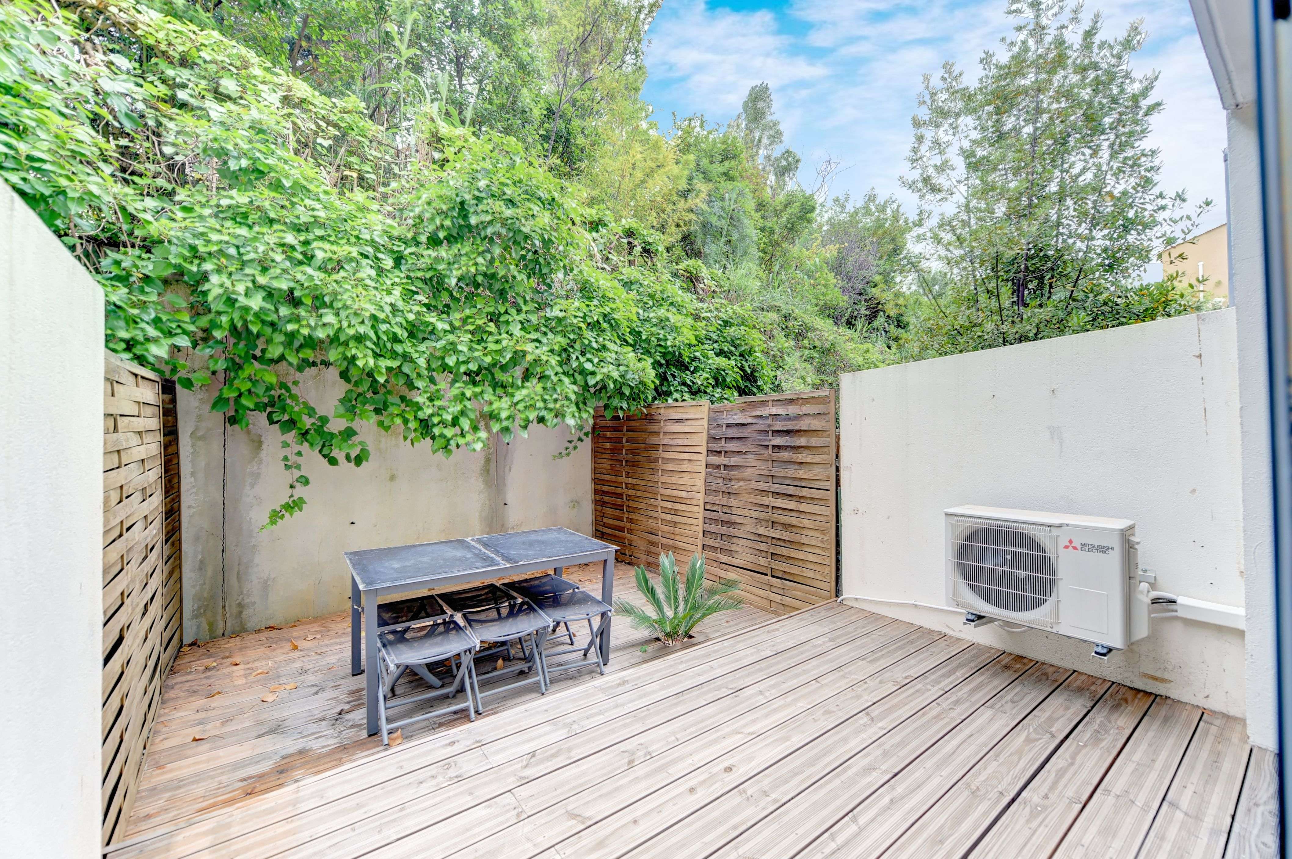 Grand Studio avec terrasse
