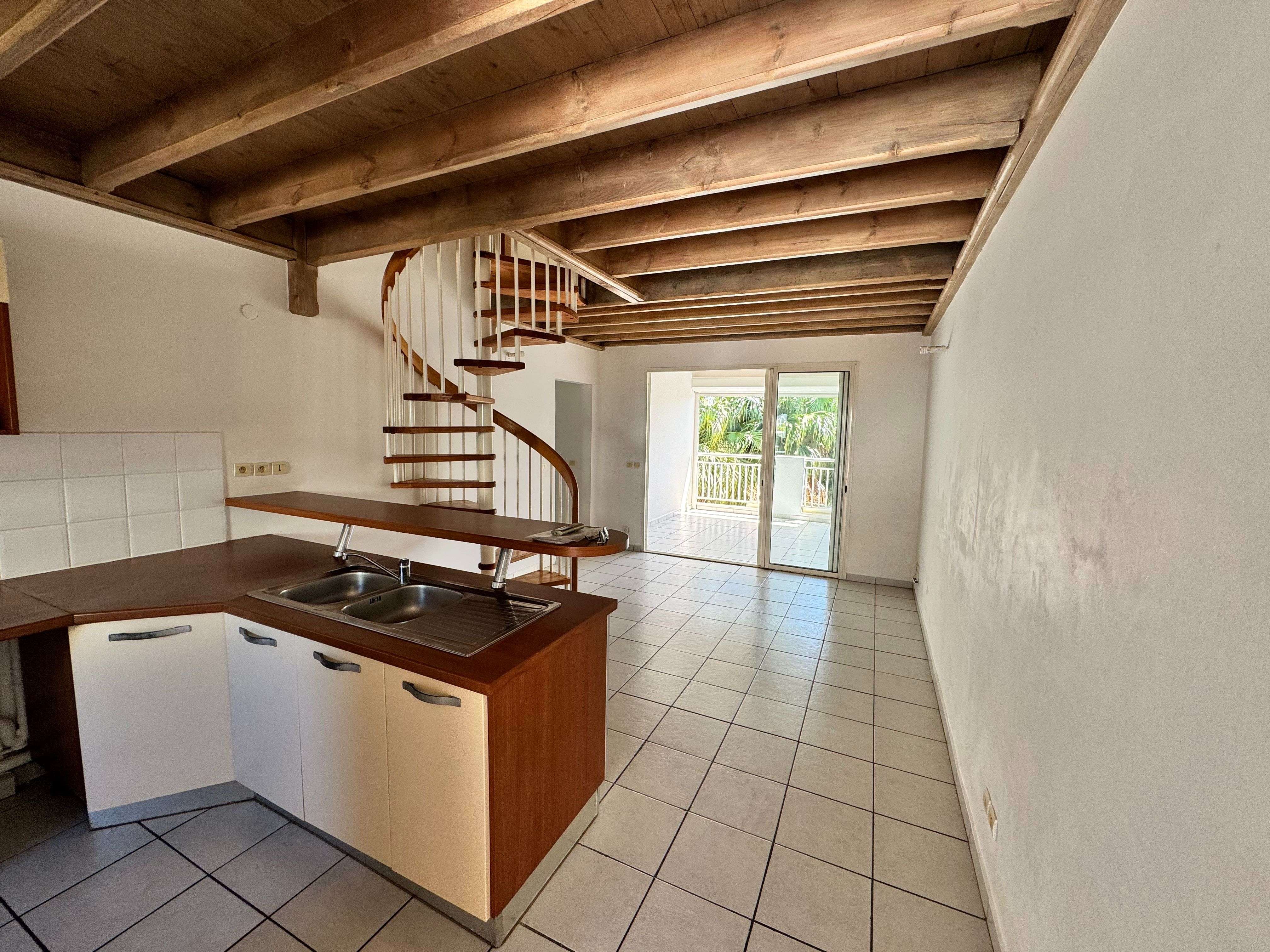 Apartment à Baie-Mahault