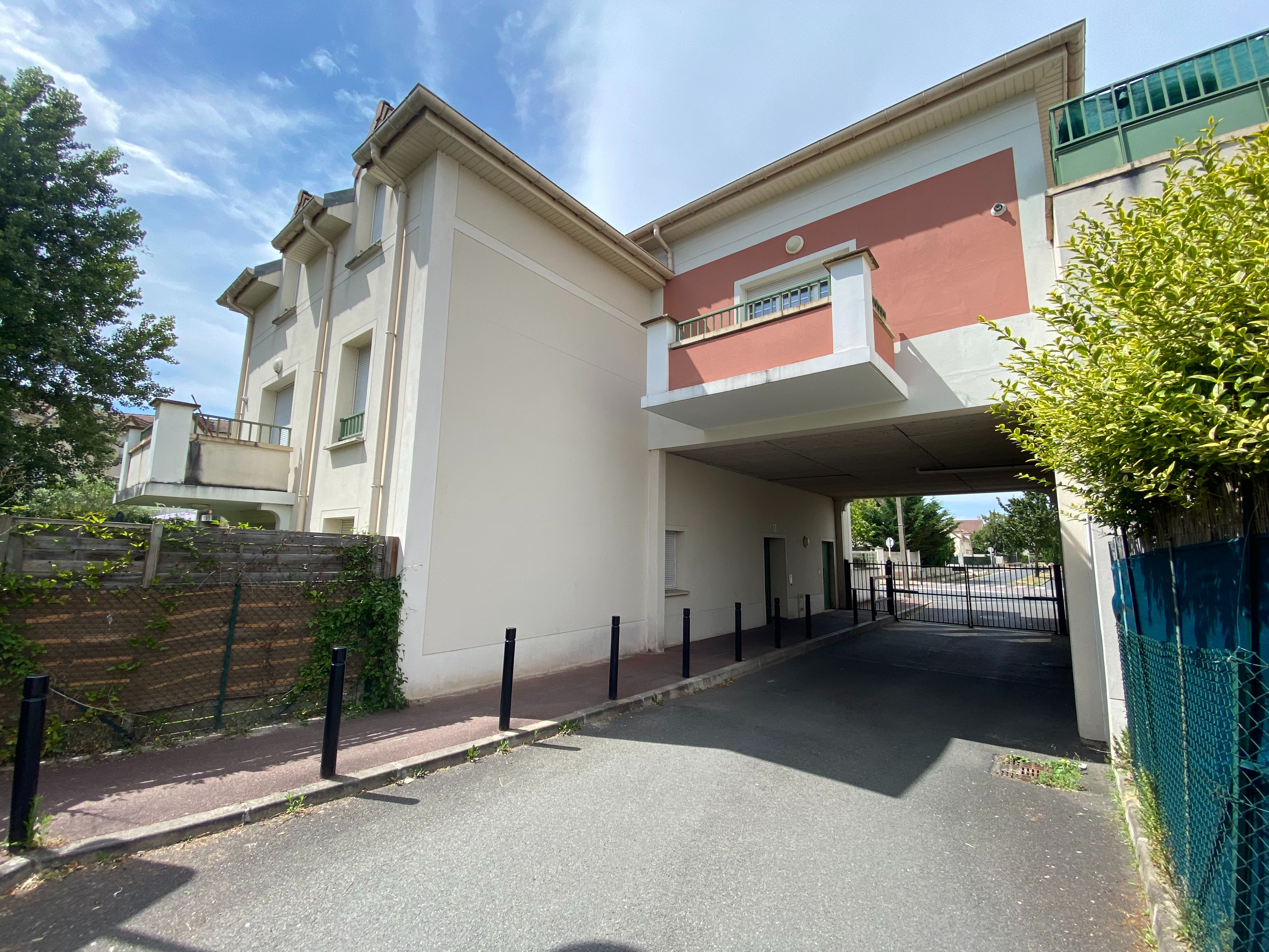 Appartement à Persan — vignette 2