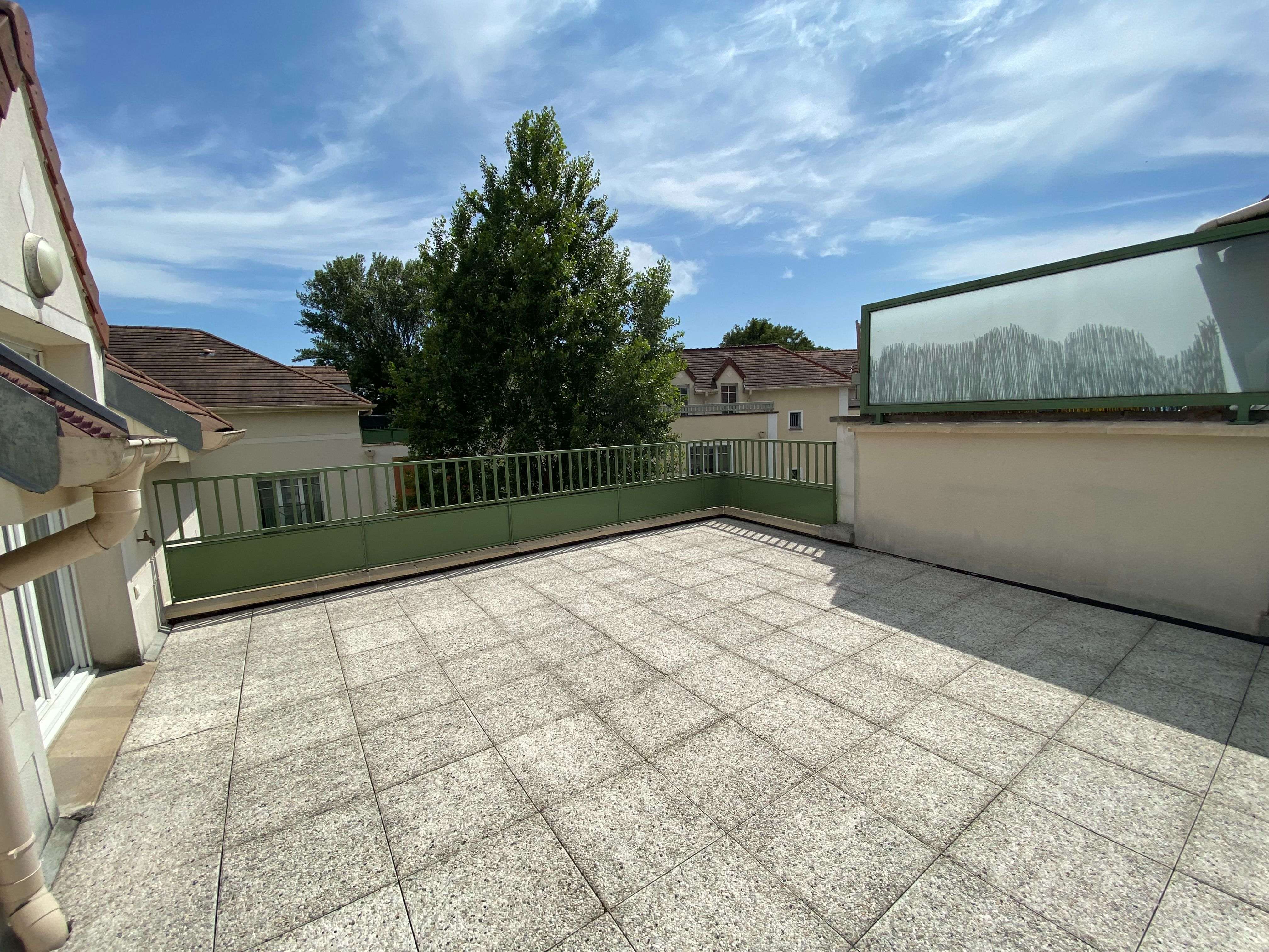 Appartement à Persan — vignette 6