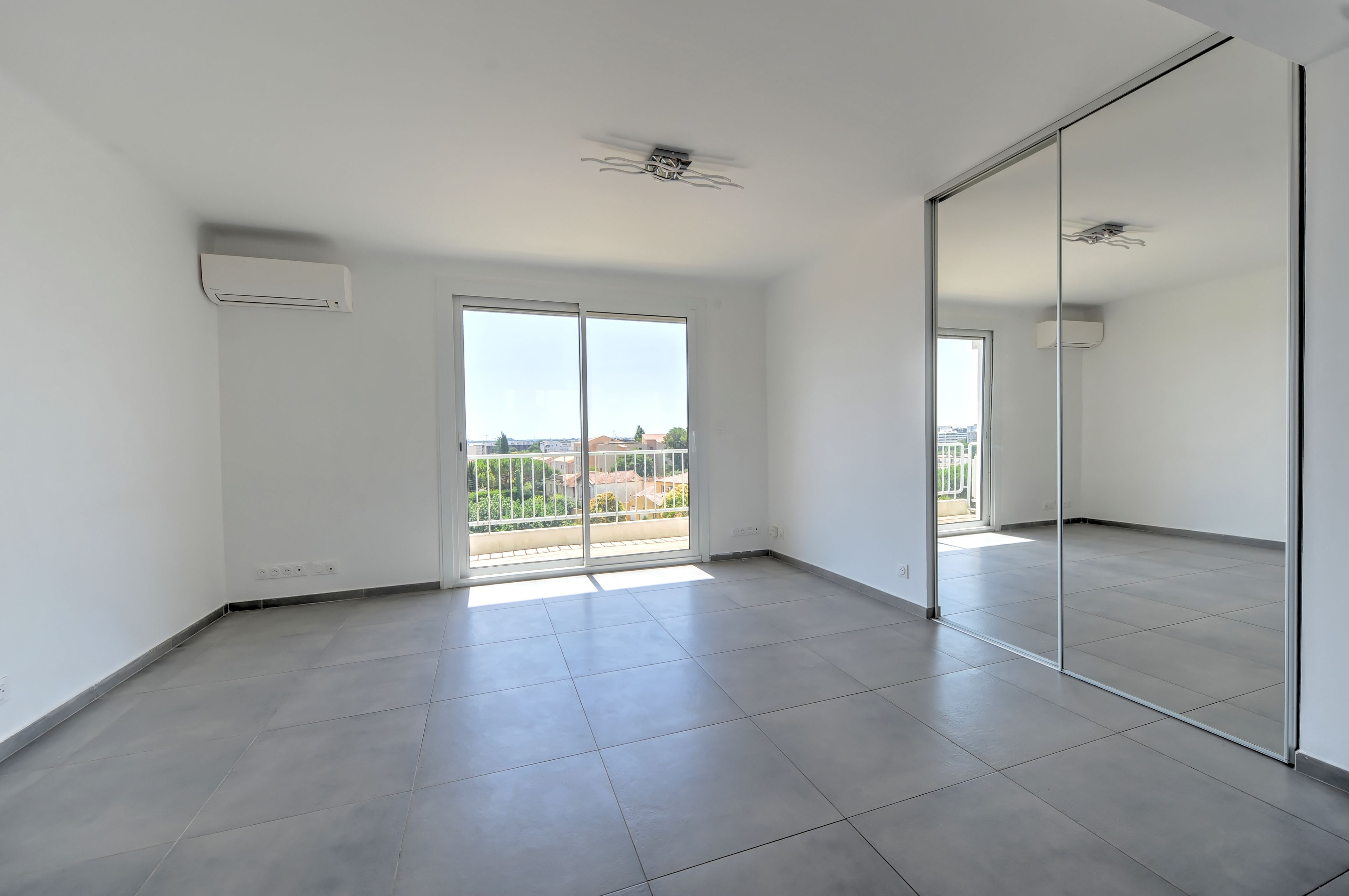 Apartment à Montpellier — vignette 2