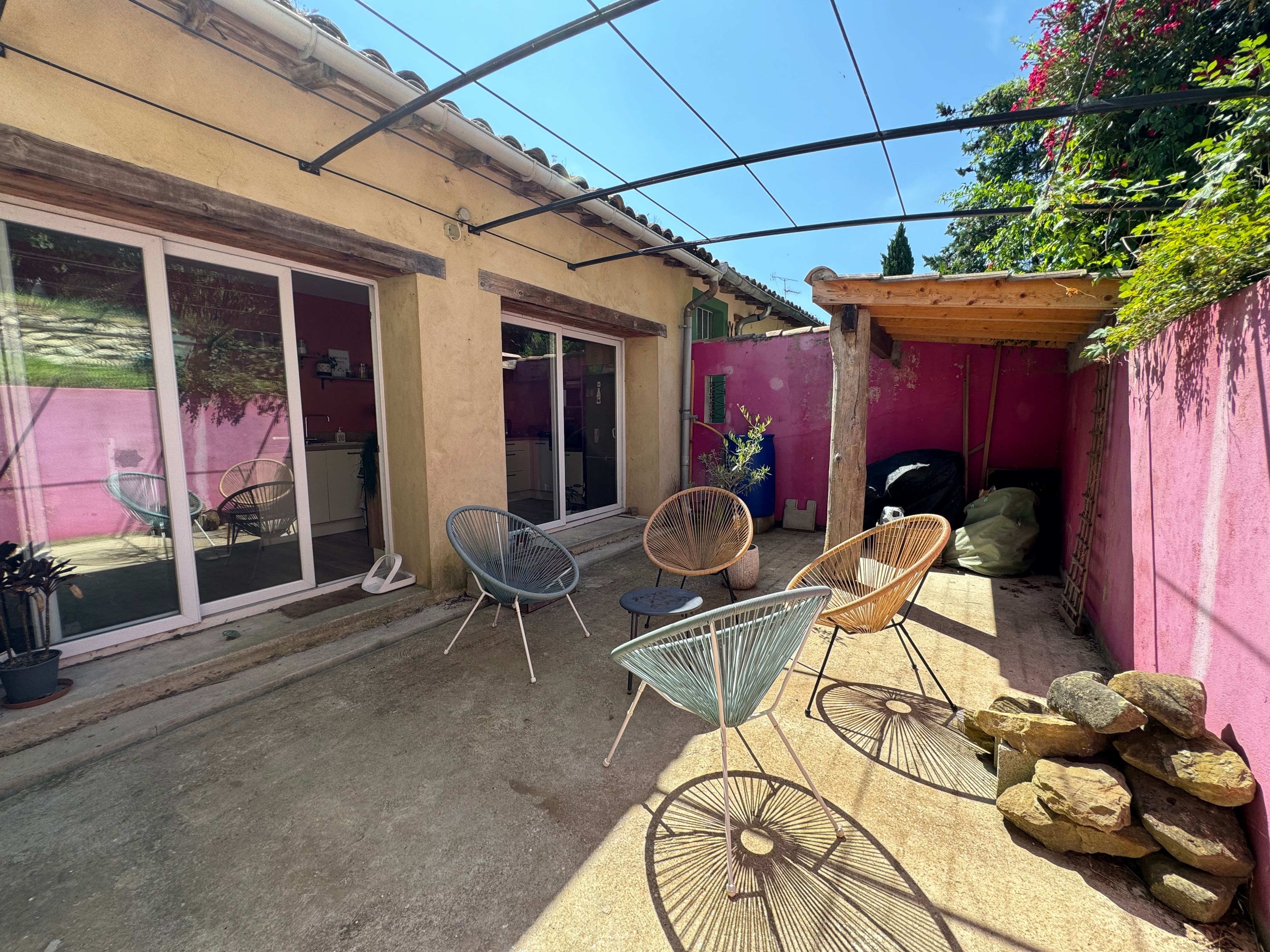 Appartement à La Bégude-de-Mazenc — vignette 8
