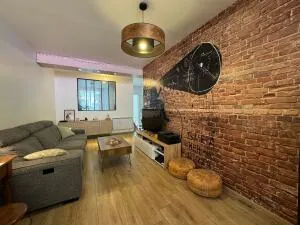 Apartment à La Bégude-de-Mazenc — vignette 10