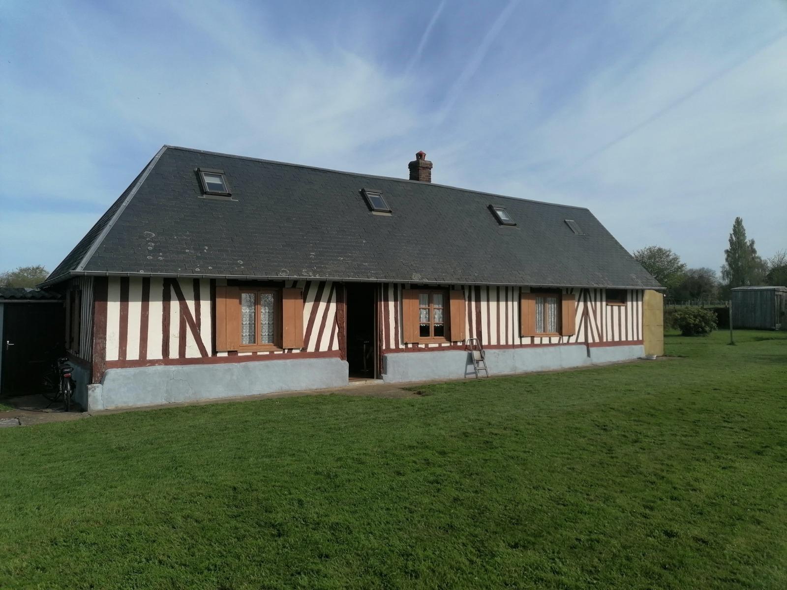 House à Fiquefleur-Équainville