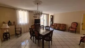 Apartment à Saint-Étienne — vignette 2