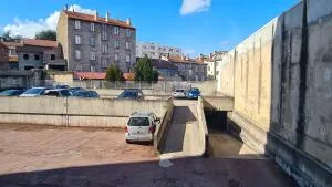 Apartment à Saint-Étienne — vignette 7