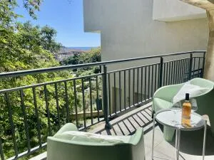 2p avec terrasse et parking privatif
