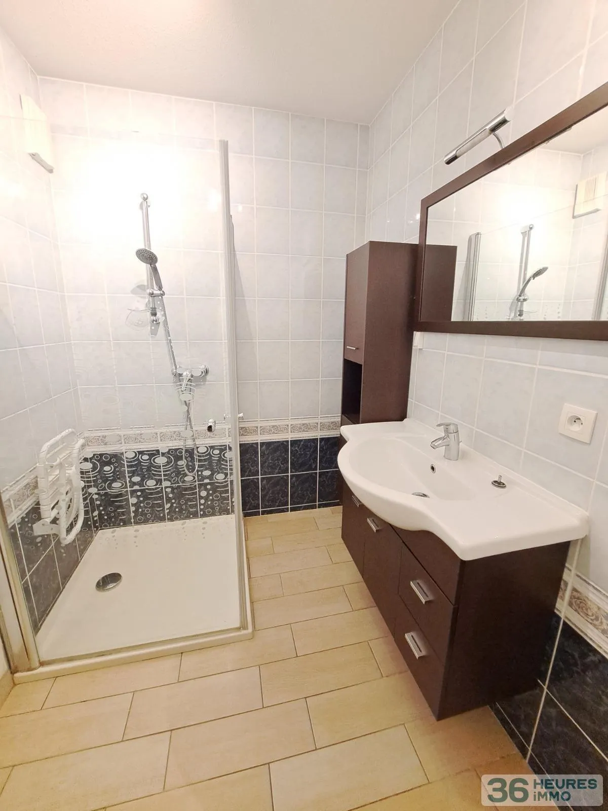Apartment à Le Mans — vignette 5