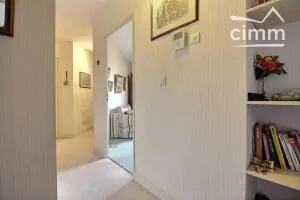 Apartment à Orléans — vignette 3