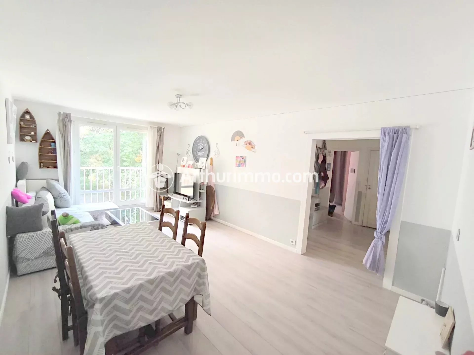 Apartment à Savigny-le-Temple — vignette 3