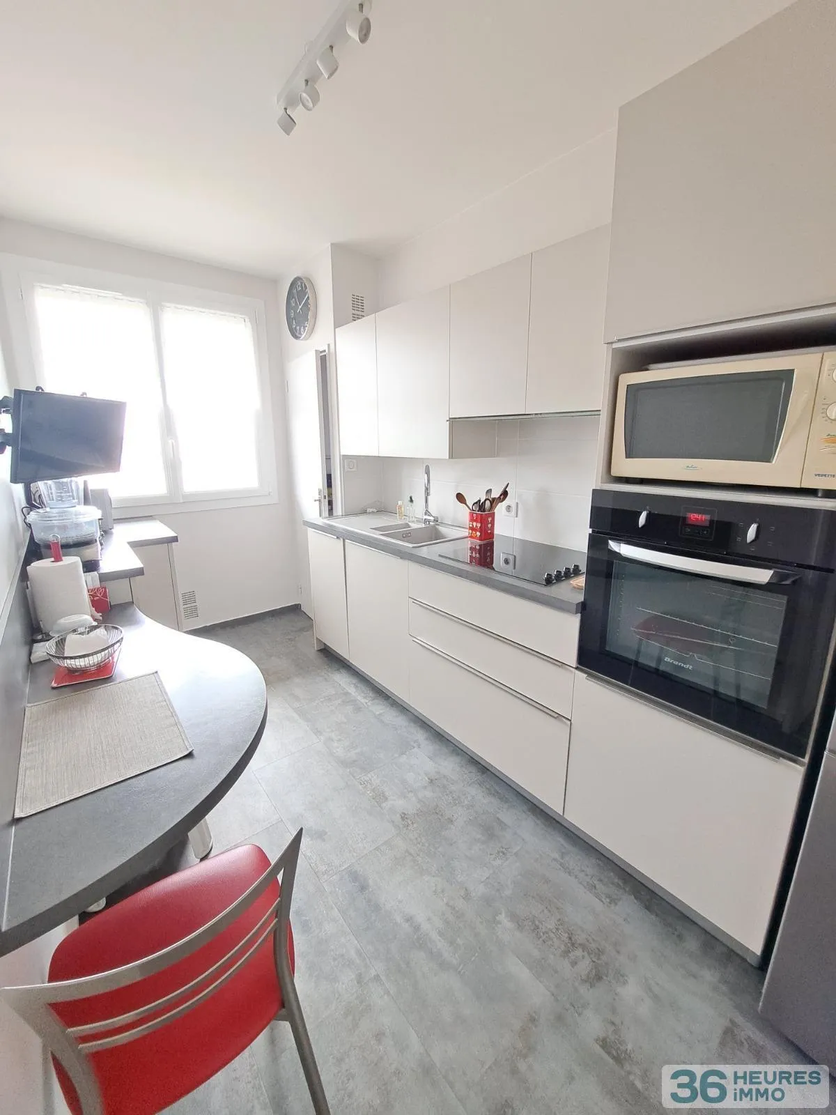 Apartment à Le Mans — vignette 2