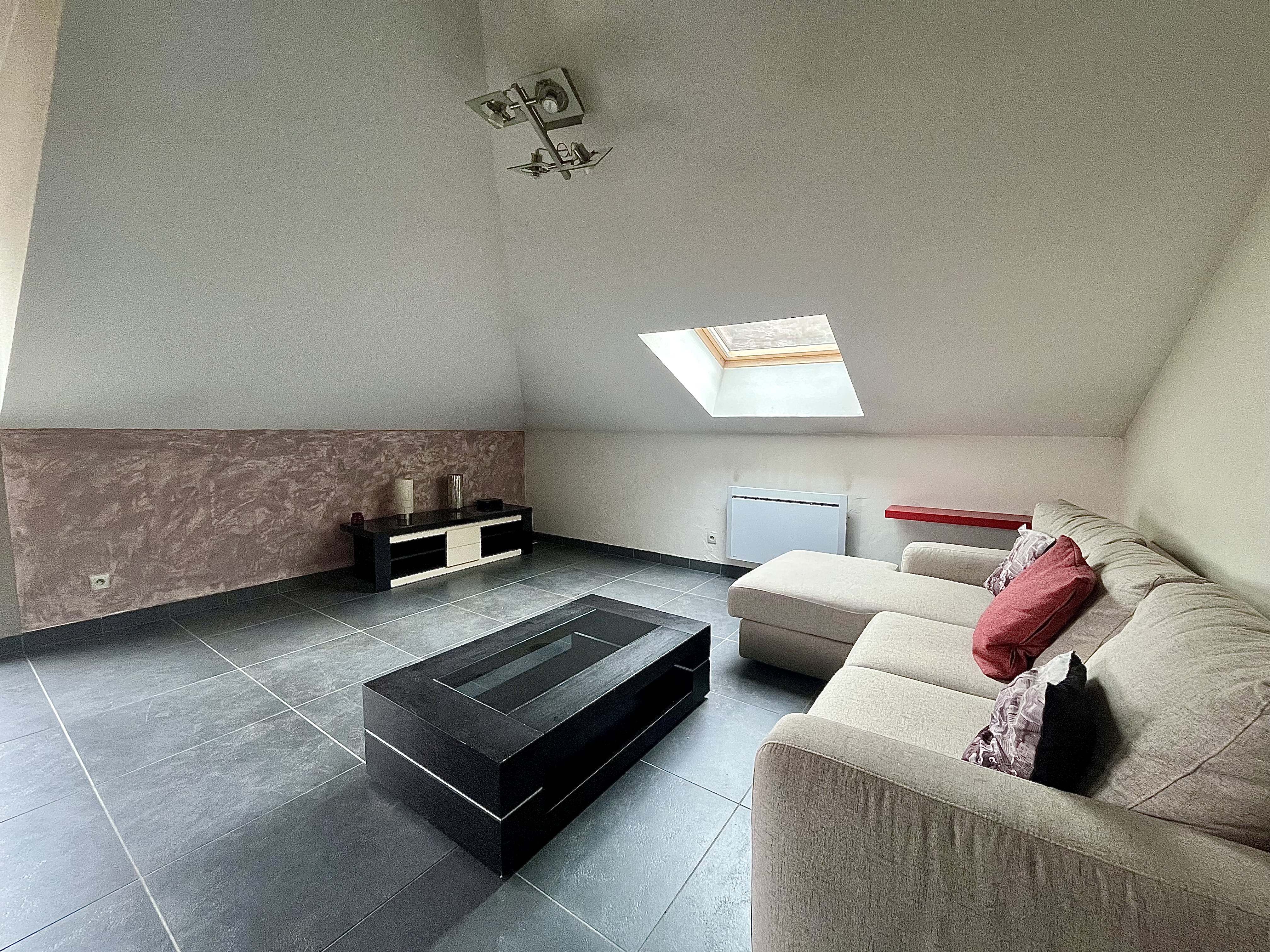 Appartement T1 Bis dernier étage - meublé