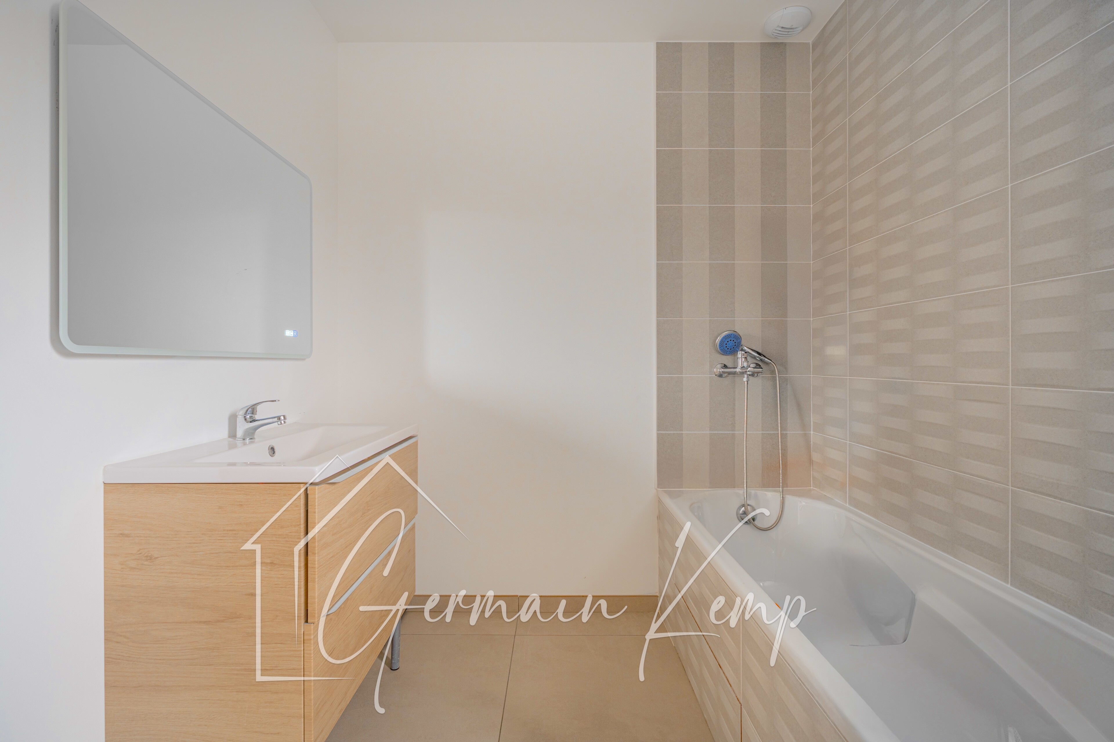 Maison à Les Abrets en Dauphiné — vignette 5