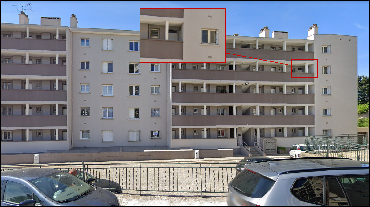 Apartment à Nîmes — vignette 12