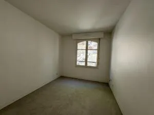 Apartment à Pontoise — vignette 2