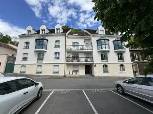 Apartment à Pontoise — vignette 4