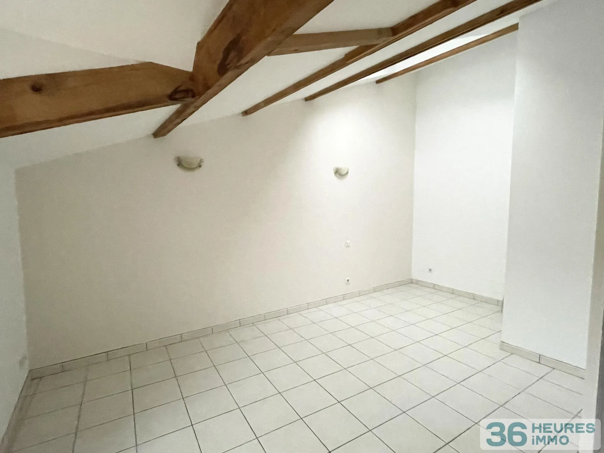 Apartment à Millau — vignette 2
