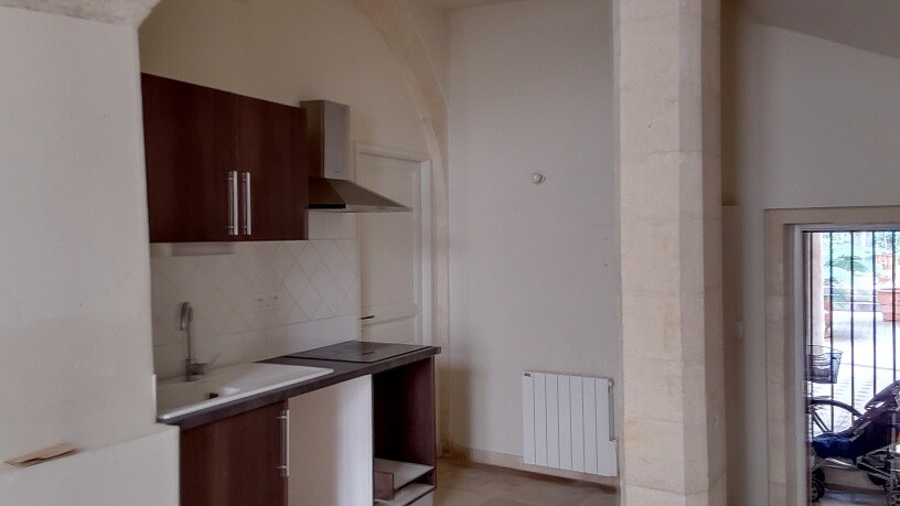 Apartment à Nîmes — vignette 3