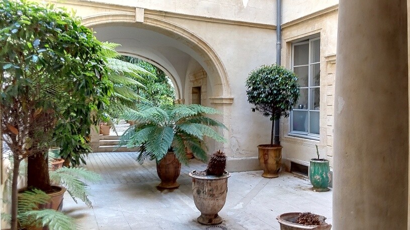 Apartment à Nîmes — vignette 5