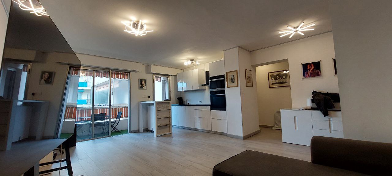 Appartement à Antibes — vignette 4