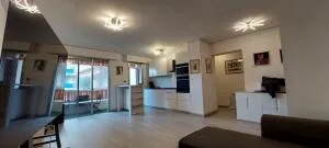 Apartment à Antibes — vignette 4