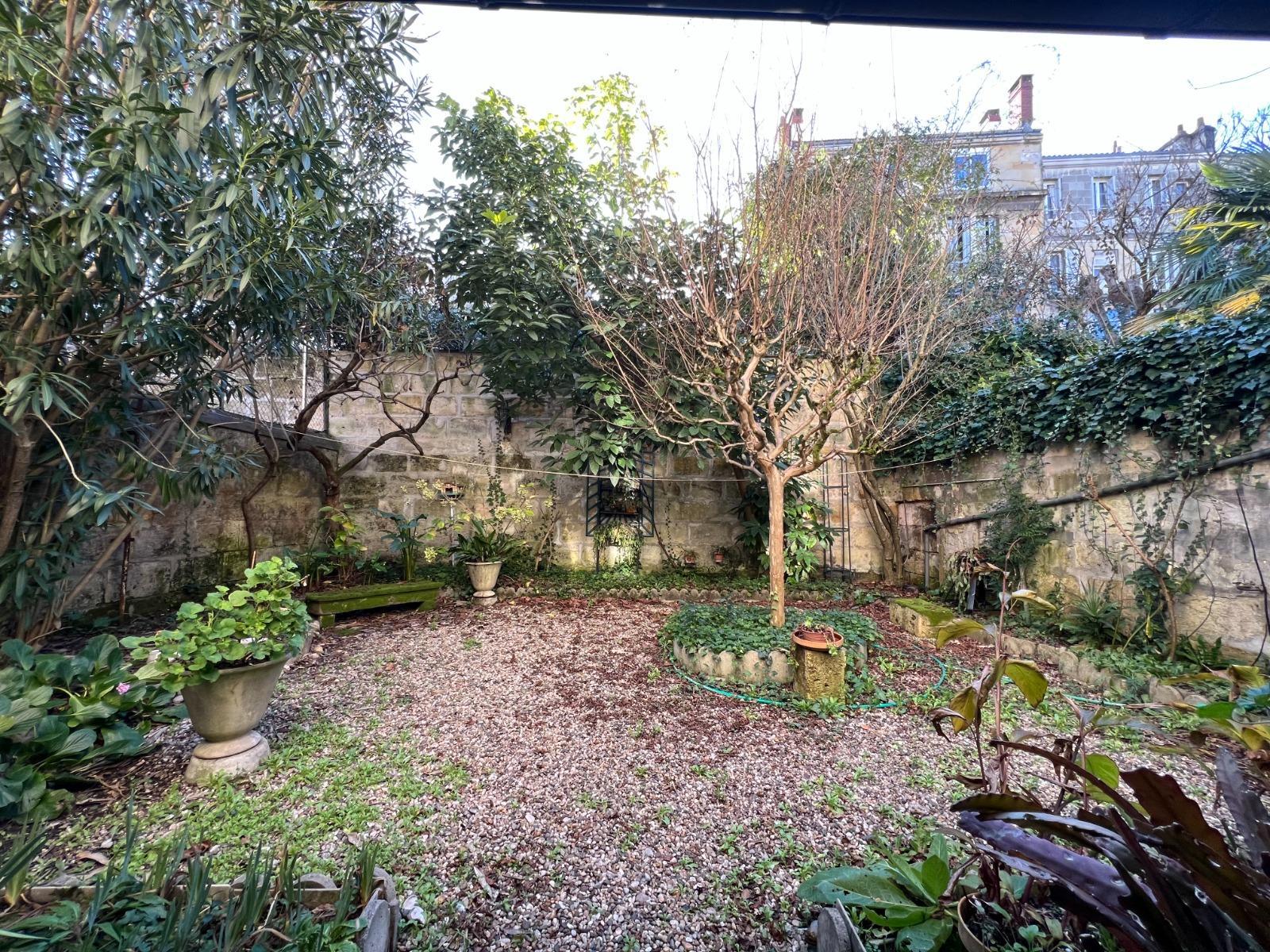 Maison à Bordeaux — vignette 3