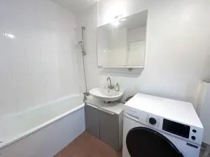 Apartment à Le Plessis-Robinson — vignette 6