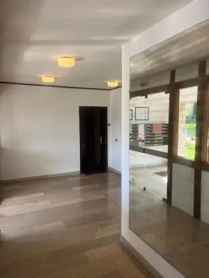 Apartment à Équemauville — vignette 3