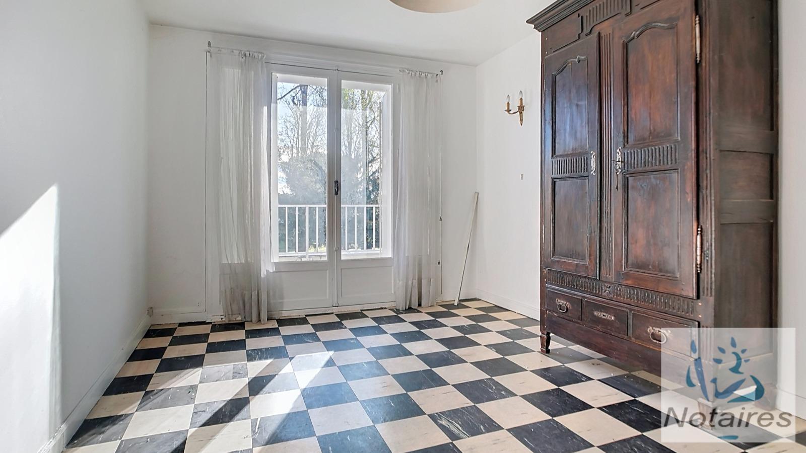 Appartement à Bordeaux — vignette 2