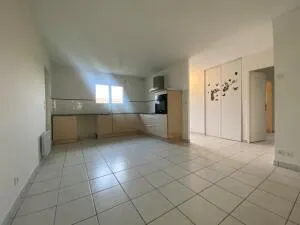 House à Coutras — vignette 3