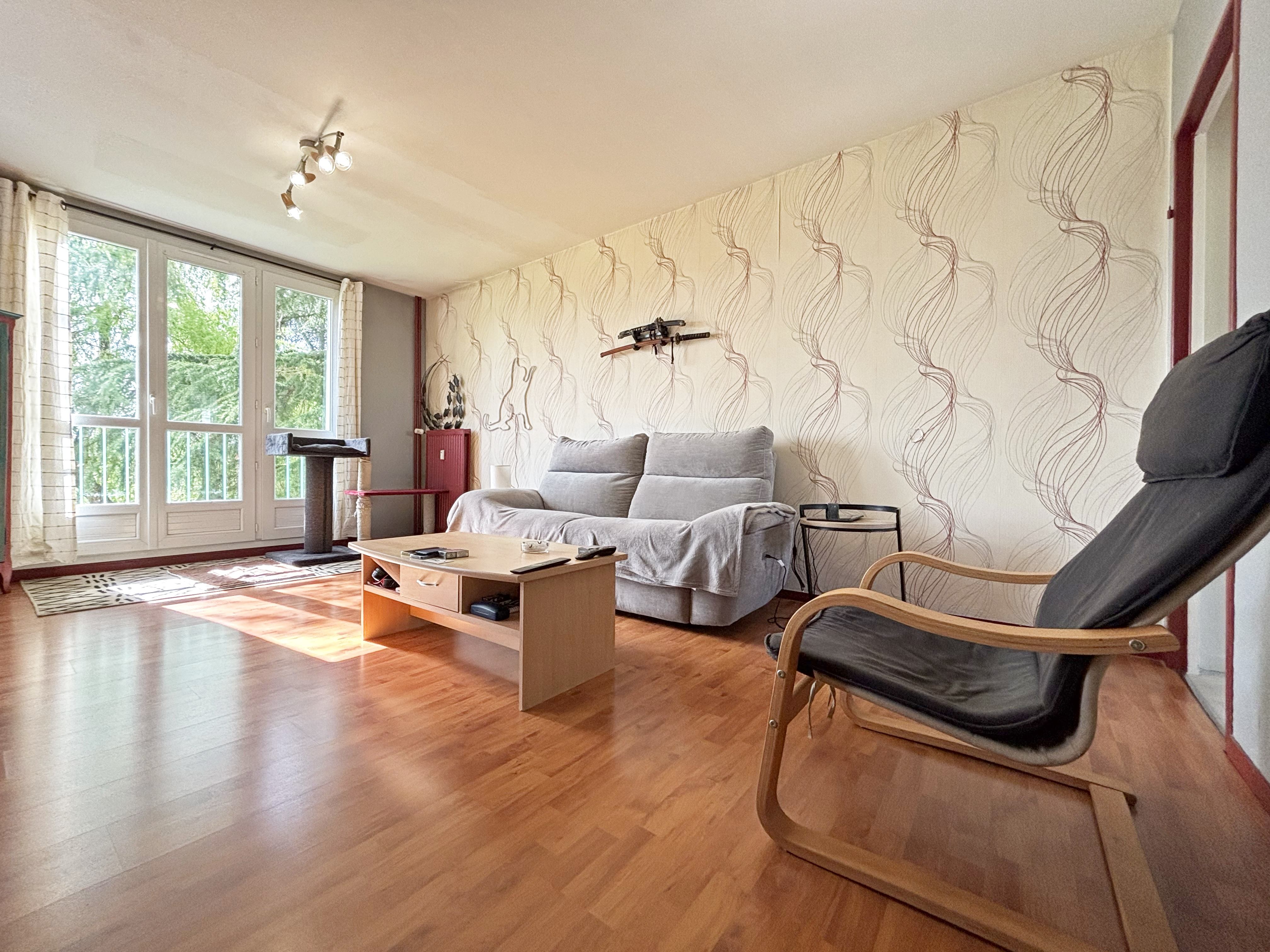 Apartment à Limoges — vignette 2