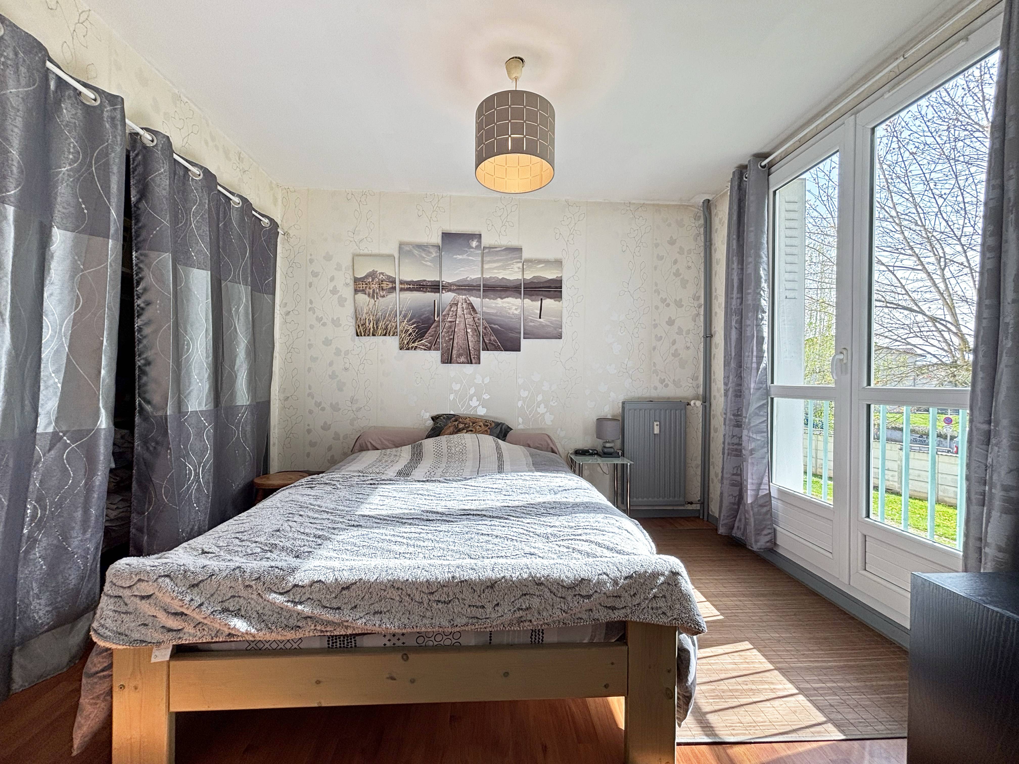 Apartment à Limoges — vignette 7