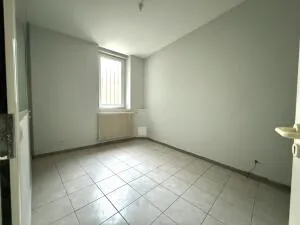 Apartment à Rive-de-Gier — vignette 7