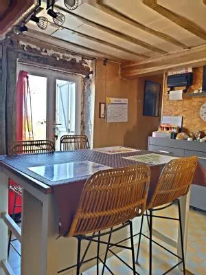 House à Dompierre-en-Morvan — vignette 2