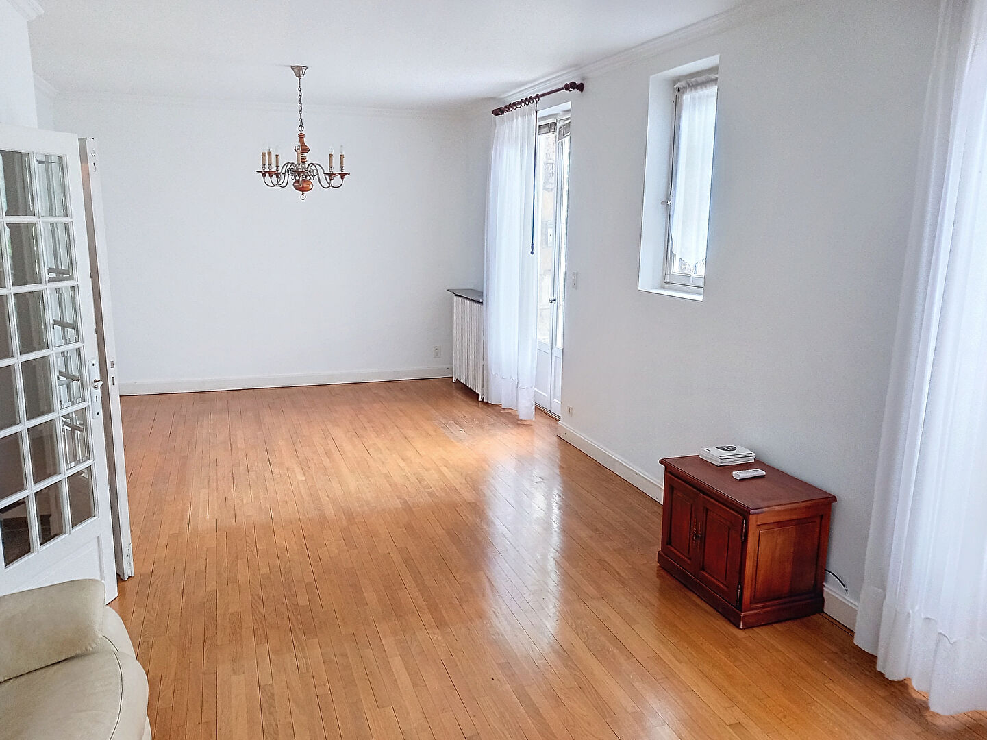 Maison à Brive-la-Gaillarde — vignette 4