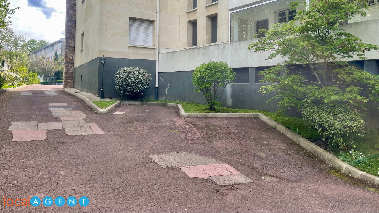 Garage / Parking à Sceaux — vignette 3