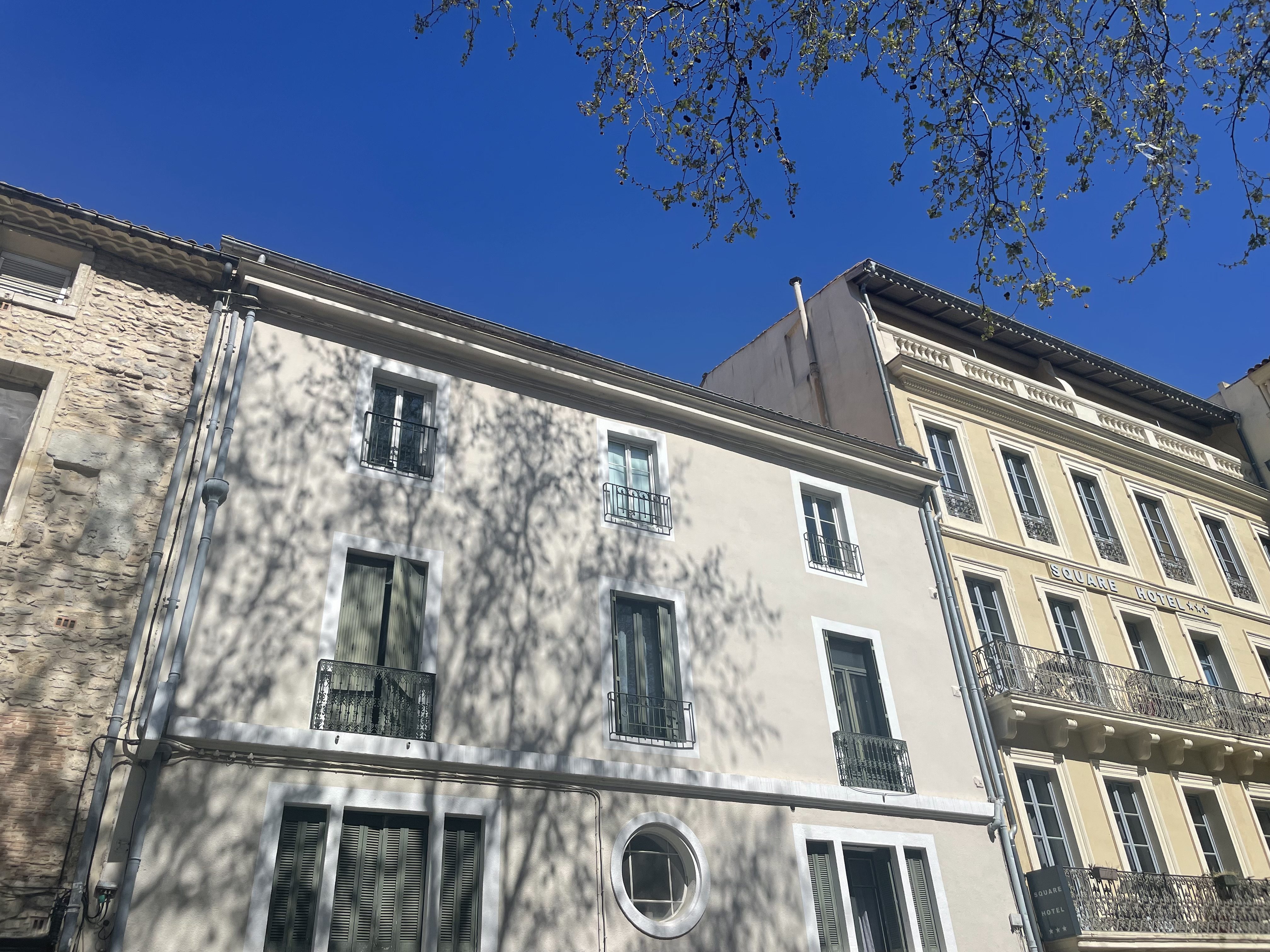 Apartment à Nîmes — vignette 6