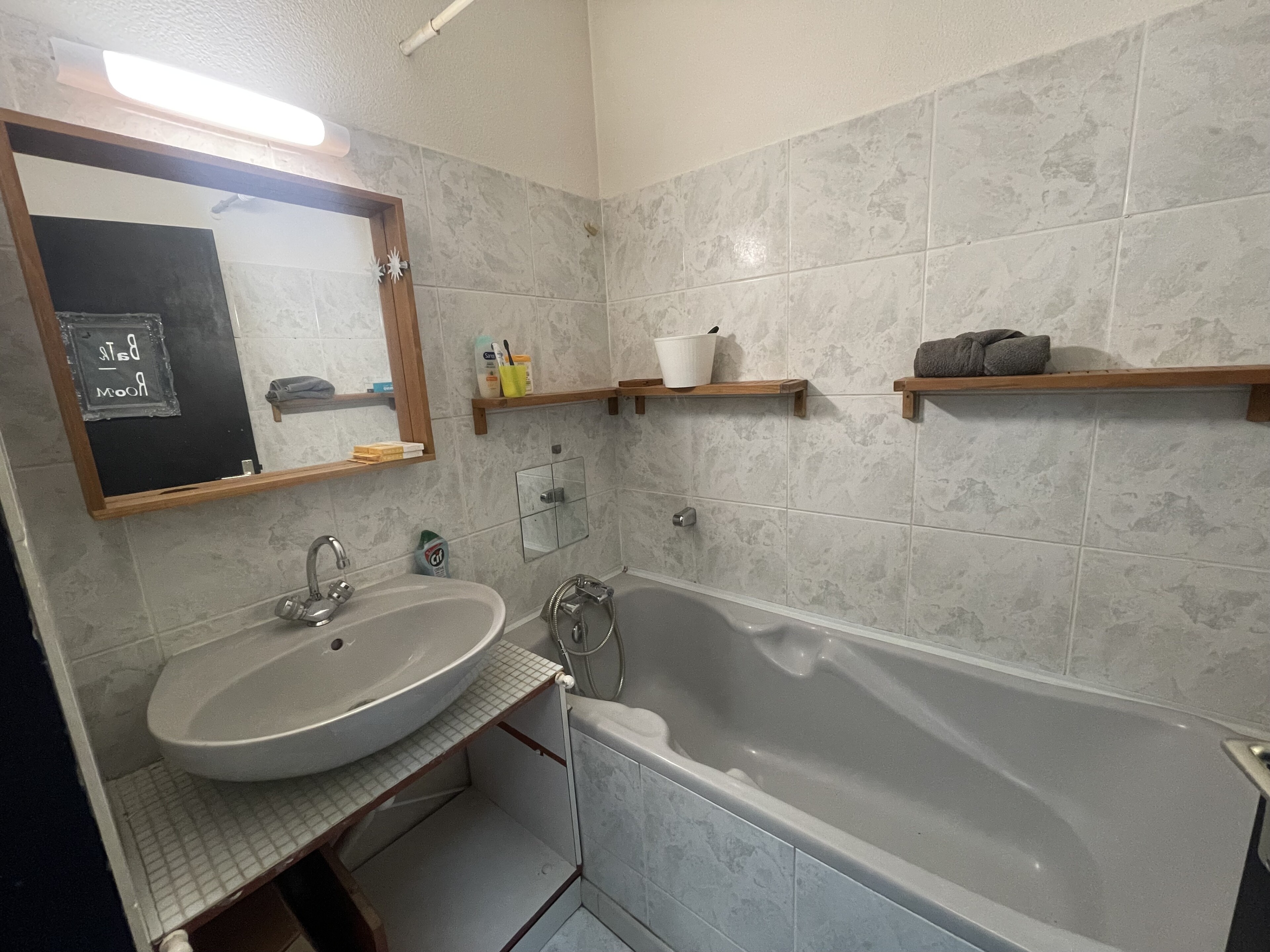 Apartment à Nîmes — vignette 7