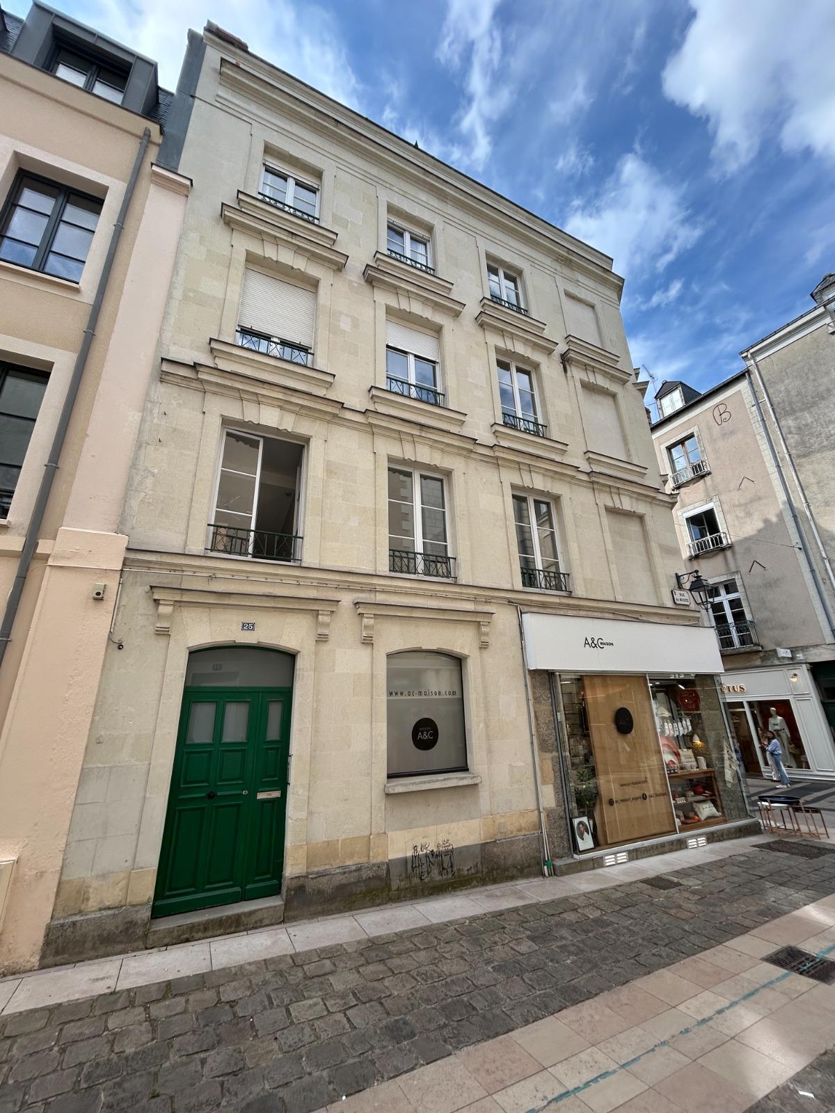 Building à Angers — vignette 2