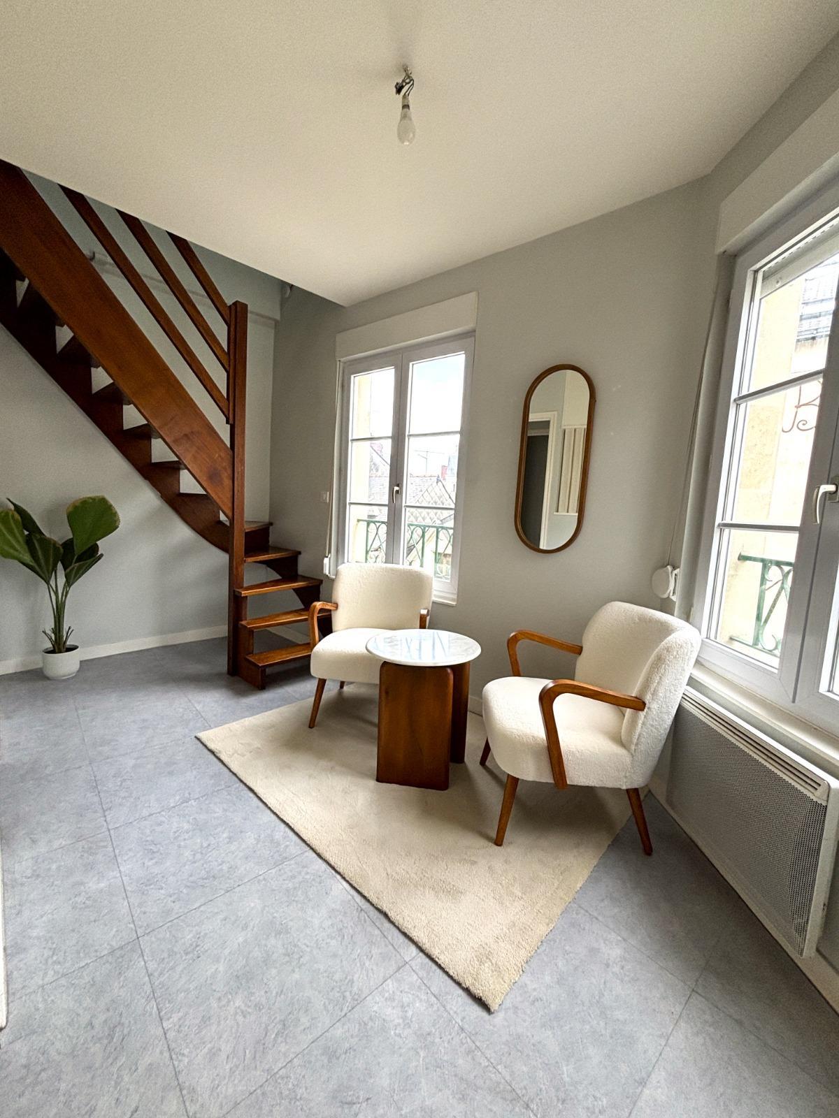 Building à Angers — vignette 6