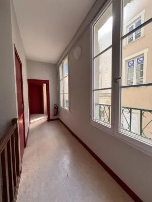 Building à Angers — vignette 9