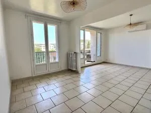 Apartment à Manosque — vignette 5