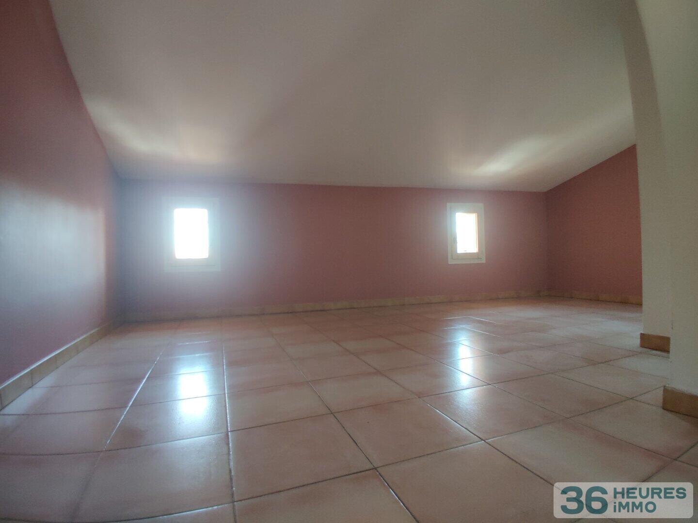 House à Saint-Maximin-la-Sainte-Baume — vignette 8